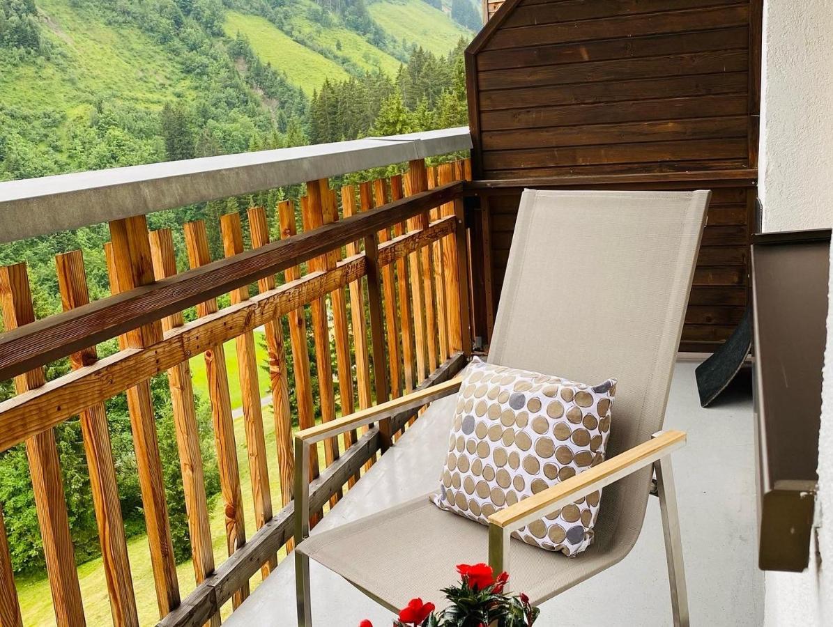 Hotel Garni Enzian Damüls Zewnętrze zdjęcie