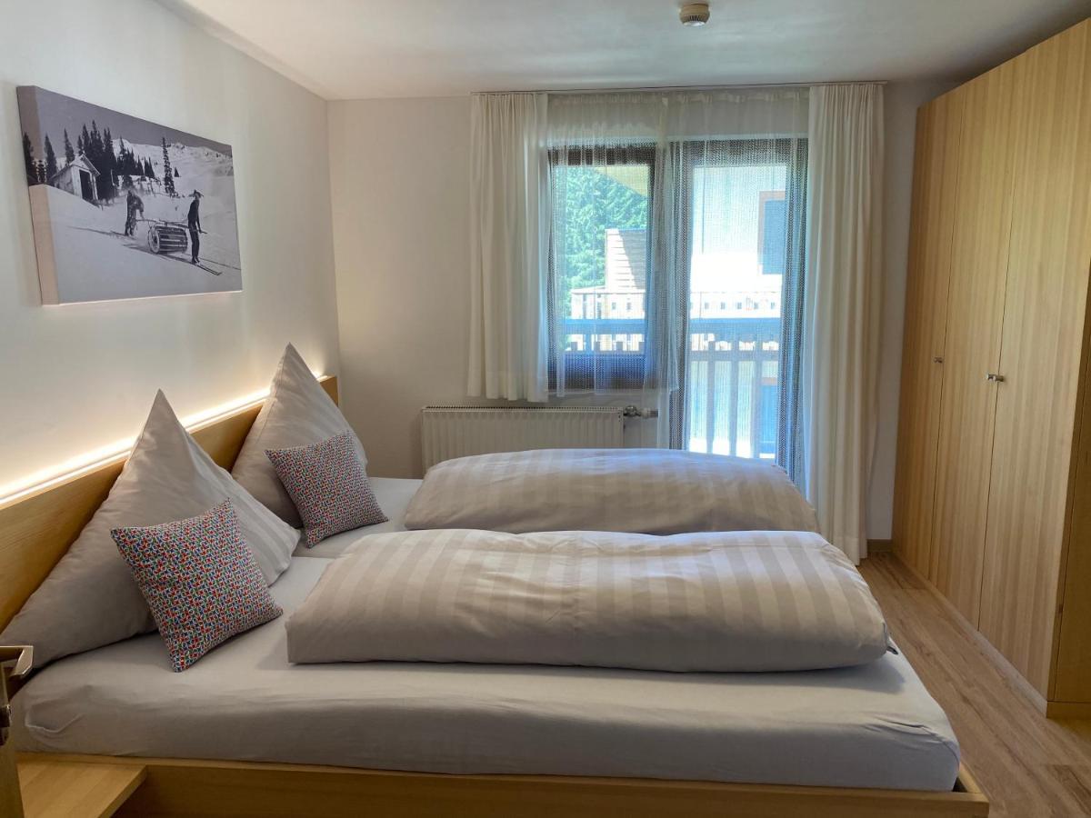 Hotel Garni Enzian Damüls Zewnętrze zdjęcie