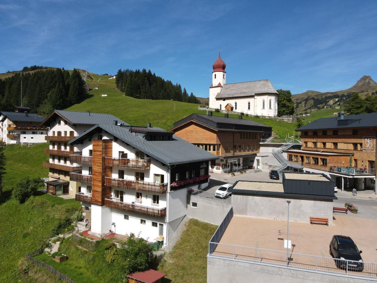 Hotel Garni Enzian Damüls Zewnętrze zdjęcie
