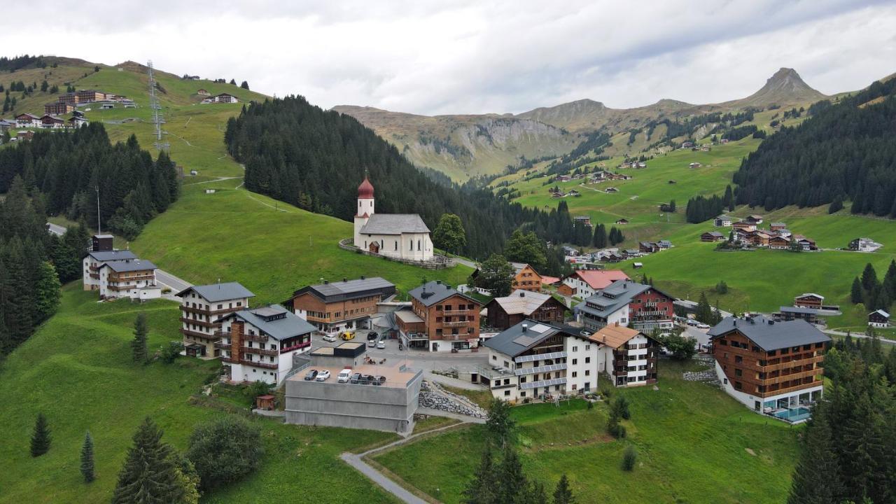 Hotel Garni Enzian Damüls Zewnętrze zdjęcie