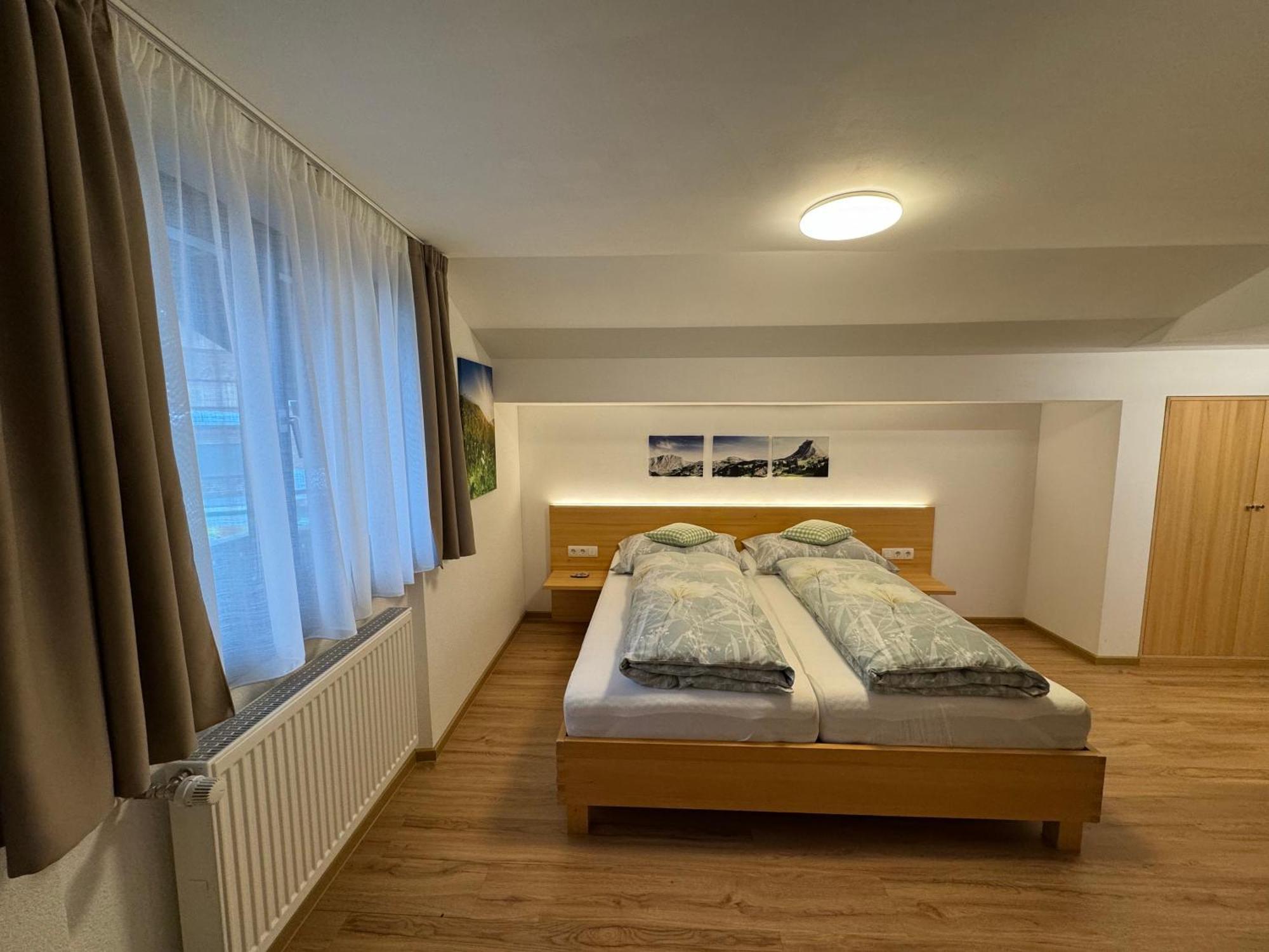 Hotel Garni Enzian Damüls Zewnętrze zdjęcie
