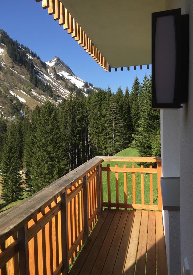 Hotel Garni Enzian Damüls Zewnętrze zdjęcie